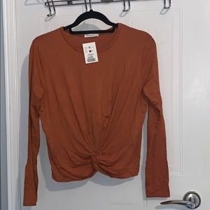 *BRAND NEW* Burnt orange long sleeve top